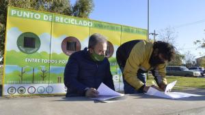 Firman convenio para el uso de las estaciones de reciclado en Viedma