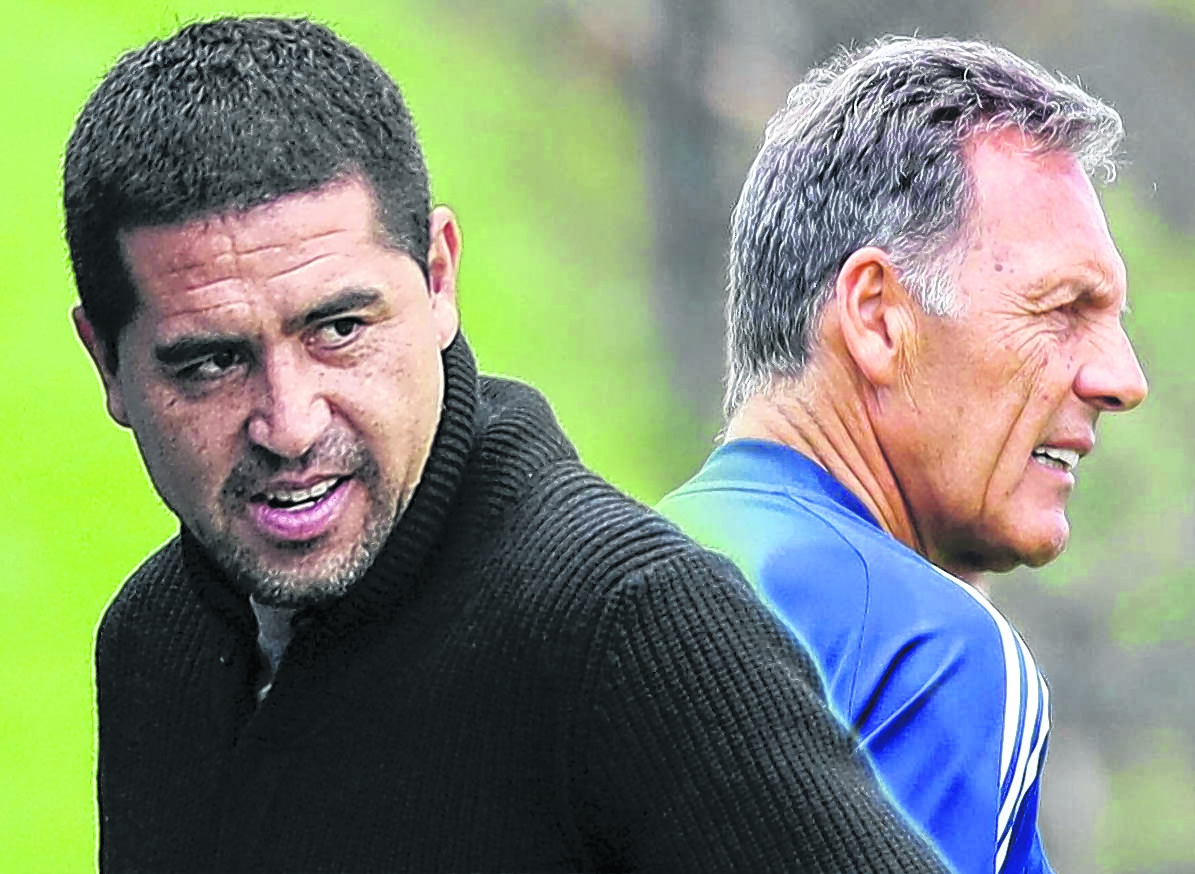 JR y Miguel Russo moldean el equipo xeneize que afrontará la parte final de la Libertadores, que se reanudará posiblemente en octubre.