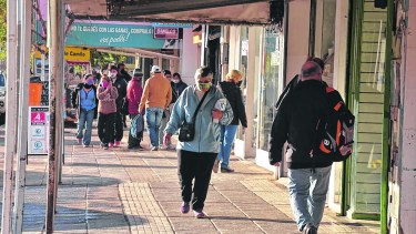 Neuquén perdió 15 mil puestos de trabajo desde el comienzo de la pandemia y recuperó menos de la mitad. (Yamil Regules).-