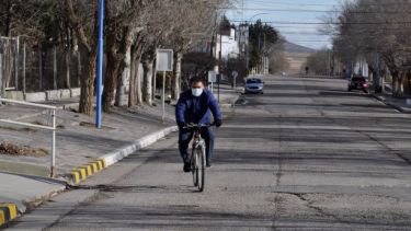 Las calles de Jacobacci se ven desoladas ante el brote de coronavirus.
(Foto: José Mellado)