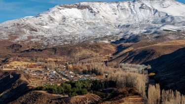 Asesinaron a un hombre a 3 kilómetros de Los Miches. Lo encontraron tendido sobre la nieve con una apuñalada en el pecho. (Foto: Ricardo Kleine Samson).
