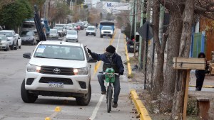 La bicicalle, una opción para viajar al centro en Neuquén