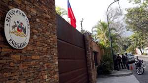Chile cierra embajadas en cinco países