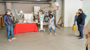 Una petrolera donó equipamiento médico a cinco hospitales de Neuquén