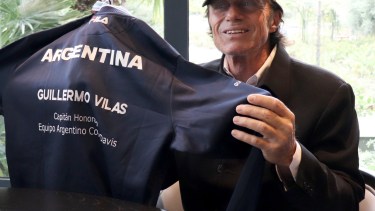 Guillermo Vilas recibió dos distinciones por parte de la AAT.