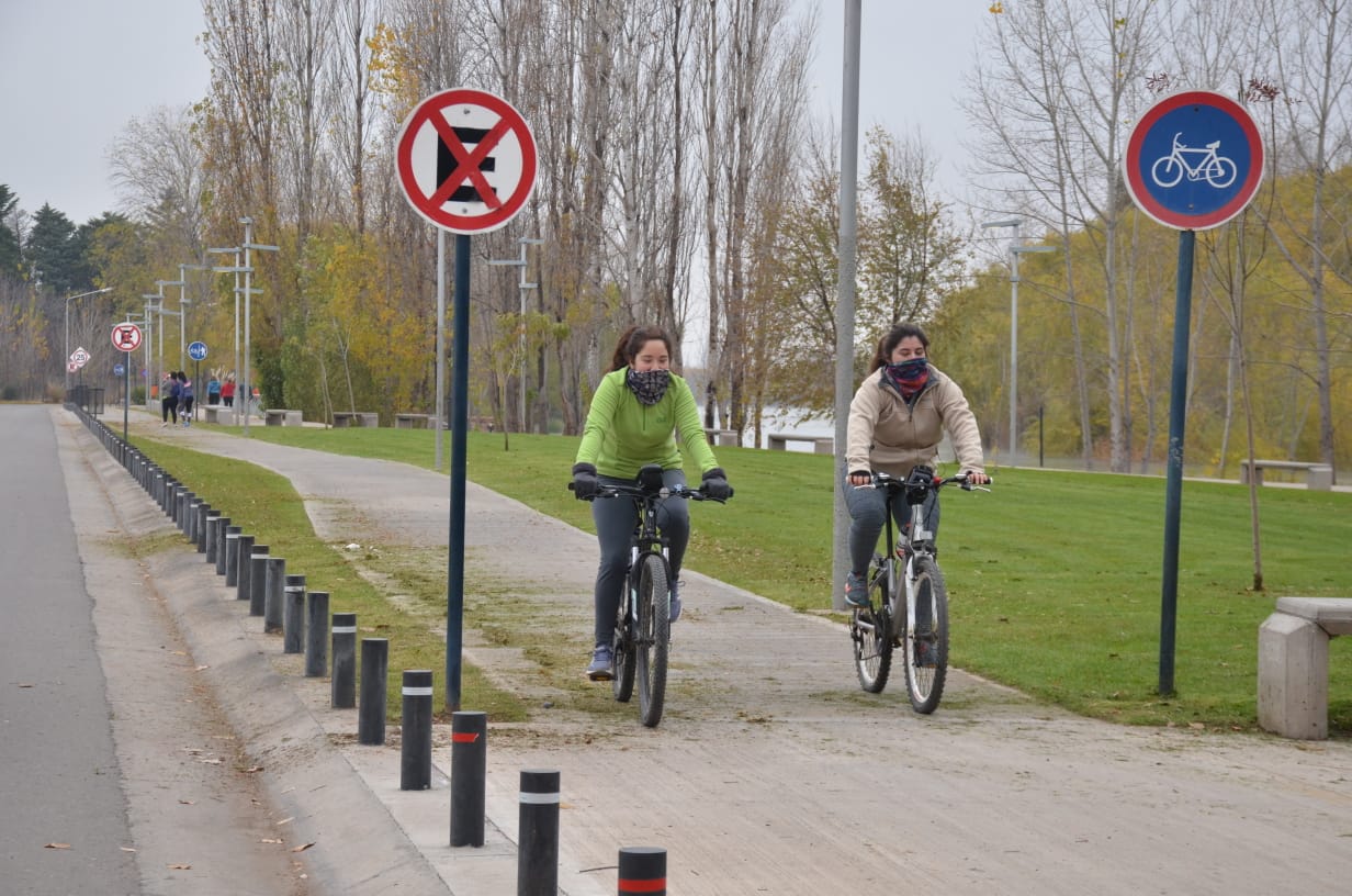 Desde este lunes se puede realizar la verificación para integrar el Registro Único de Bicicletas Identificadas de Neuquén (Rubin).  Foto archivo: Yamil Regules