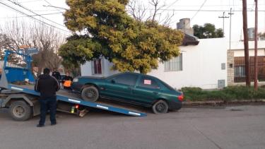 Los autos removidos en Viedma son depositados en un predio judicial.
