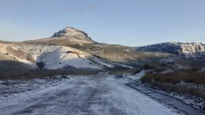 Precaución en las rutas 23 y 40 por presencia de hielo