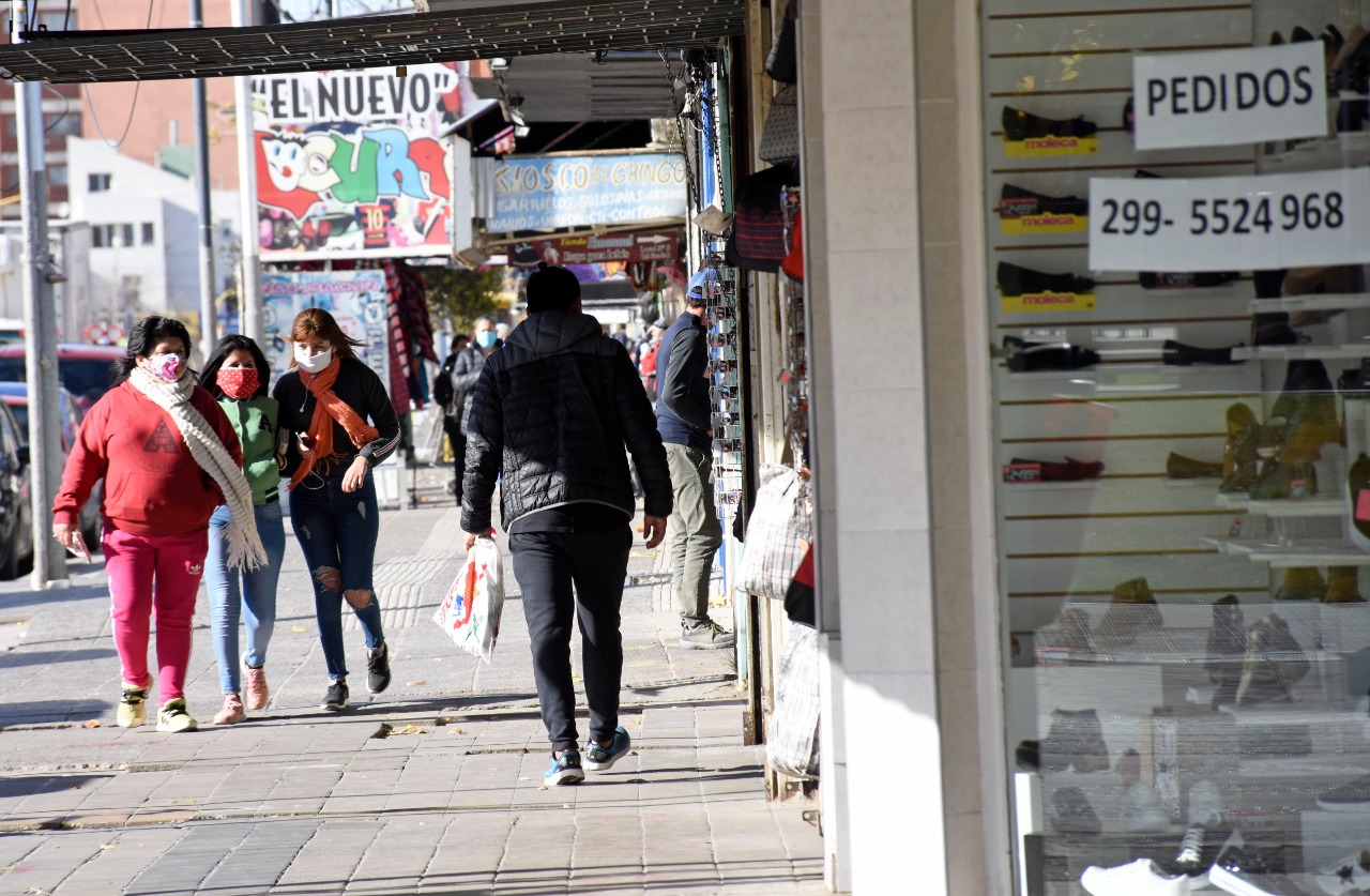 Un sector de comerciantes de Neuquén rechazan las restricciones. (Foto: archivo).