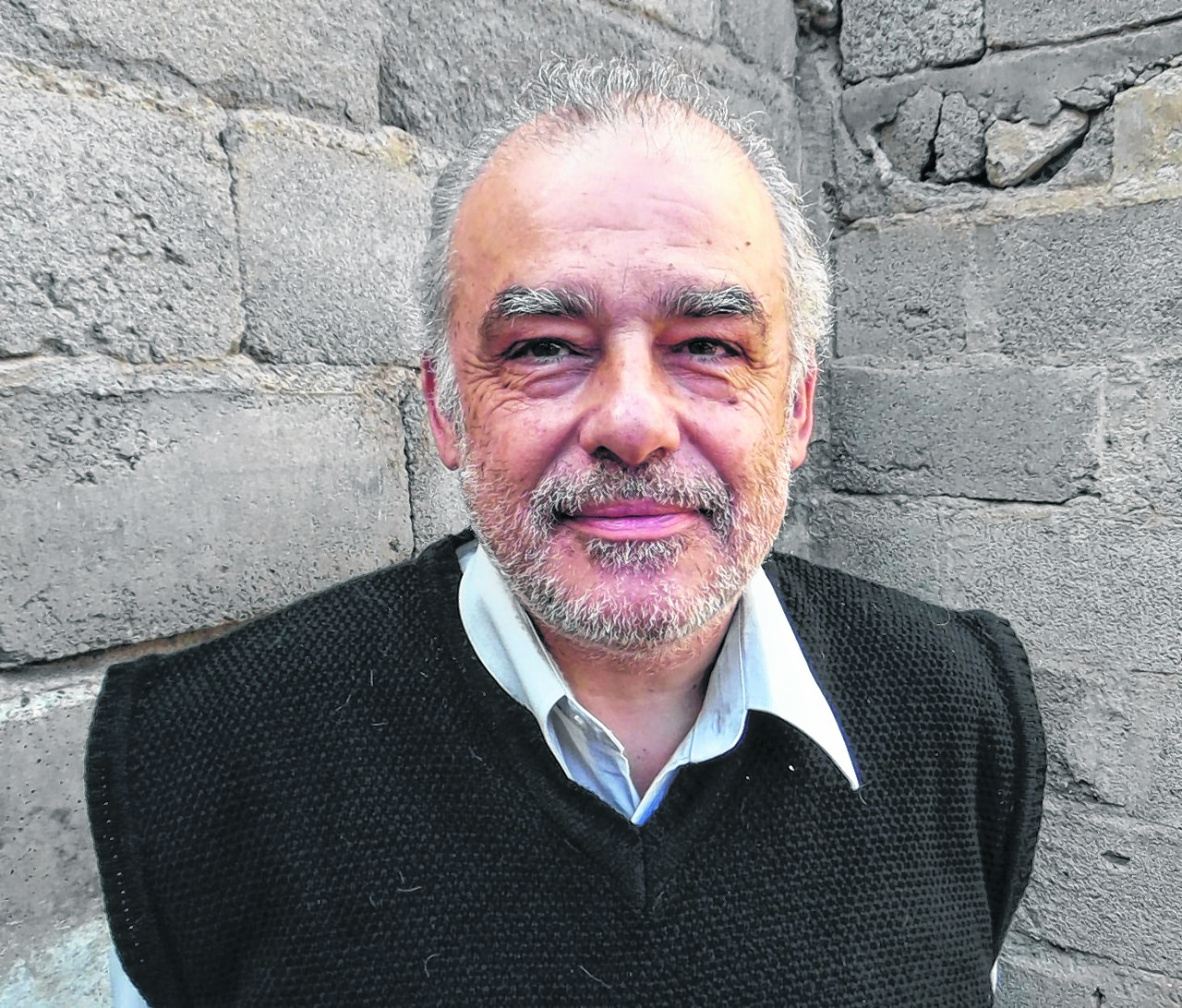 Alejandro Casañas, abogado, filósofo y escritor. Un mundo cerca de las letras.

