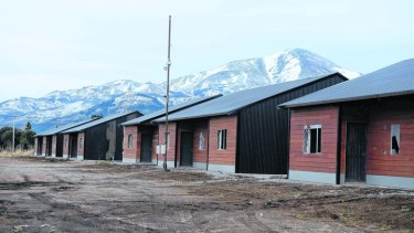 Las viviendas de Techo Digno siguen en ejecución en Bariloche, pero a cargo de la provincia. Hay una causa judicial cuando las administró el municipio. Archivo
