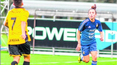 De Viedma a España con escala en Córdoba, Camara avanza en su carrera.