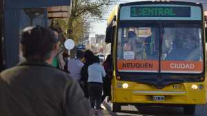 Preocupa la cantidad de pasajeros en el transporte público de Neuquén