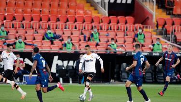 Valencia lo ganaba gracias a un gol a los 44' del complemento, pero sobre la hora se lo igualaron de penal.