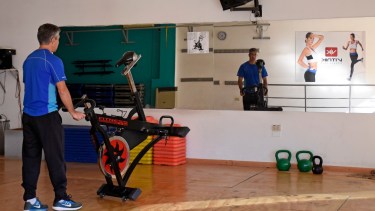 Expectativas por la reapertura de natatorios y gimnasios en Cipolletti. (foto: Florencia Salto) 