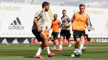 Real Madrid no quiere perder el tren y recibe al Valencia