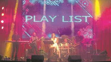 Playlist se mantiene activa a través de los ensayos por videollamadas; incluso, produjeron algunos videos a modo de prueba piloto para futuras producciones.