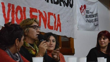"Hoy peleamos para que nuestras compañeras tengan para comer", dicen desde la ATTS. Foto: archivo.-