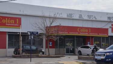 Hay 40 supermercados chinos en toda la zona de representación del CEC de Neuquén. Foto: Yamil Regules