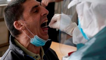 Procedimiento de hisopado para la detección del virus.-