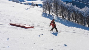 Trabajos para acondicionar las pistas en Cerro Bayo.