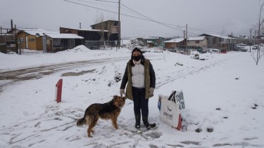 La nieve regresó con fuerza a cubrir Bariloche. Foto: Marcelo Martinez