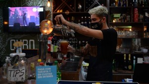 Bariloche amplió el horario de cervecerías y restaurantes