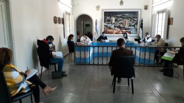 El Deliberante comenzó a tratar la autorización de acceso a un préstamo para pago de sueldos y aguinaldos.