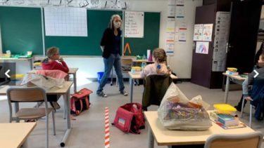 Docentes celebran su día pidiendo paritarias, computadoras y conectividad. (Archivo).-
