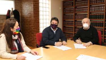 Quienes no lo puedan costear, tendrán abogados gratis en la ciudad de Neuquén por un acuerdo entre la Municipalidad y el colegio de Abogados. (Foto: Gentileza)