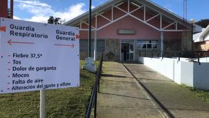 Los hospitales de Loncopué y Villa La Angostura advierten que llegó la segunda ola de coronavirus