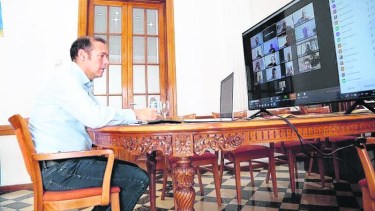 Dentro del Consejo se conformará un Comité Operativo que tendrá a su cargo el diseño del Plan de trabajo y la síntesis de las recomendaciones.