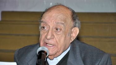 El reconocido escritor falleció esta mañana en Jacobacci (Foto: José Mellado)