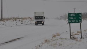 Región Sur: nuevas lluvias y nevadas generan complicaciones en el tránsito