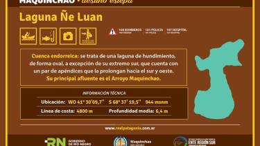 La laguna se ubica a 32 kilómetros al sur de Maquinchao. Tiene una superficie de 64 hectáreas y una profundidad promedio de 6,4 metros. 
