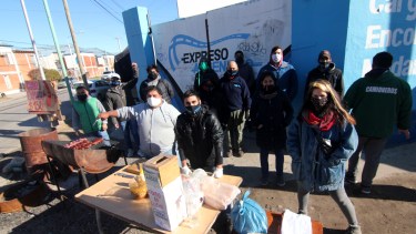 Mañana trabajadores de Neuquén harán una olla popular en casa de Gobierno