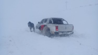 En la zona de Clemente Onelli la nieve supera los 70 centímetros. (foto: gentileza)