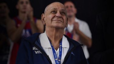 El utilero era muy querido y cercano a los basquetbolistas.