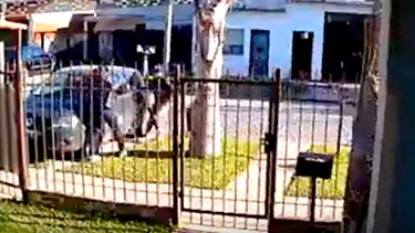 Dos detenidos por el robo de un auto con un niño adentro en Almirante Brown