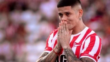 A pesar del llamado de Riquelme, Rojo aseguró que quiere seguir en el Pincha.