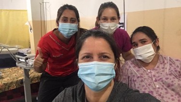 Sorteando hielo y nieve, trasladaron a una embarazada de Comallo a Jacobacci