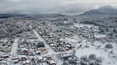 Pronostican grandes nevadas en Villa la Angostura  (Gentileza).-