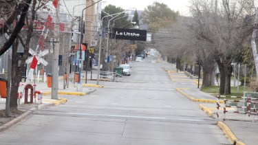 10 postales de un domingo de cuarentena semivacío en Neuquén