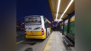 Los vecinos de una toma liberaron los colectivos retenidos en Neuquén