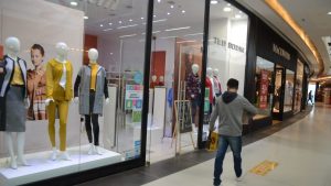 Consumo aumentó tras las PASO en Argentina: una paradoja en medio de la convulsión