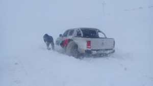 Por nevadas, cortan la ruta 23 en el tramo Dina Huapi- Jacobacci