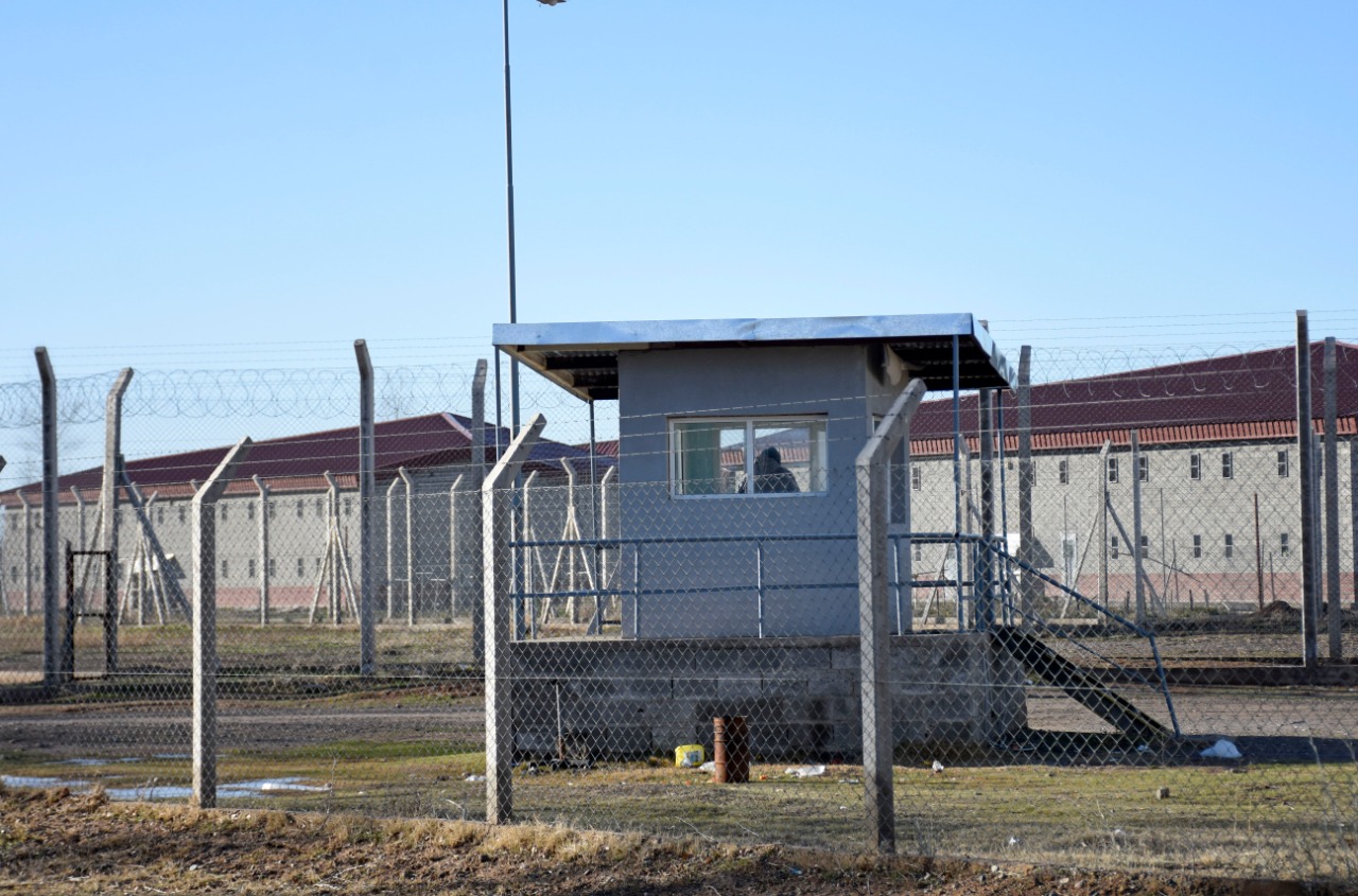 La cárcel federal de Senillosa. Neuquén aspira a recuperar un módulo para detenidos provinciales. (Archivo/Florencia Salto)