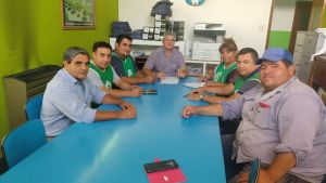 Godoy y Chichinales abonaron sueldos y aguinaldos a trabajadores municipales