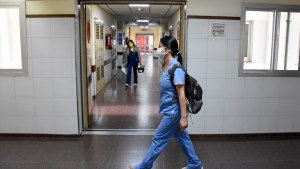 Para los estatales de Neuquén, la pérdida salarial ya acumula un 13%