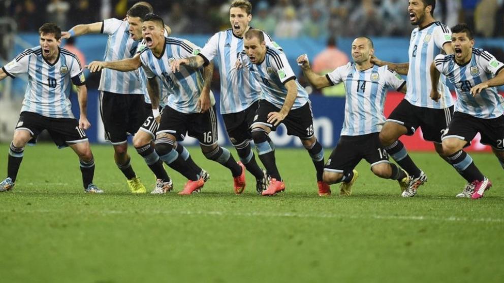 Argentina venció por penales a Holanda y se clasificó a la final del Mundial, luego de 24 años.